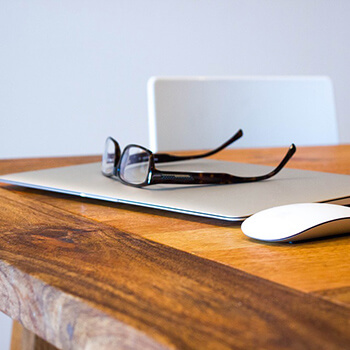 Szkodliwe substancje w popularnych materiałach budowlanych — na co uważać?